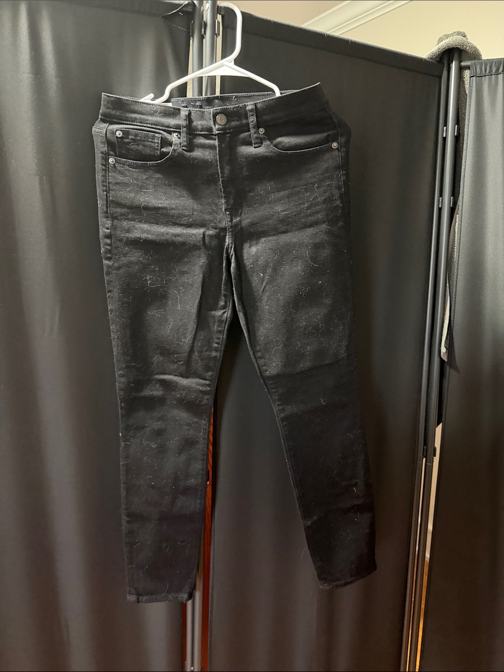 Black Women's High-Rise Skinny Jeans
